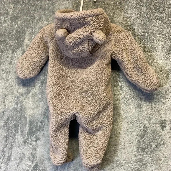 Carter's baby unisex sherpa pram in tan, size 3 months - Picture 6 of 9